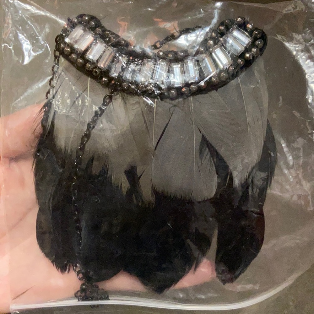 Tribe Feather Gen Shining Necklace